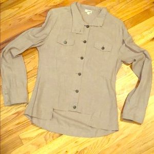 Flattering button down top